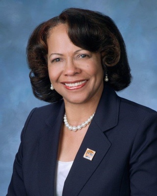 Dr. Barbara Edwards