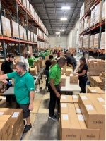Recently, Florida Power & Light Company joined community partners to support the annual Thanksgiving Food Drive hosted by the local non-profit, 100 Black Men of South Florida. Photo Credit: Ricardo Reyes, Sonshine Communications.