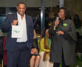 Andre Dawson of Mercedes-Benz of Beverly Hills graciously accepts an expression of gratitude from BHW (CA) Chapter President Zna Portlock Houston, celebrating their partnership in creating transformative change through scholarships and community programs.