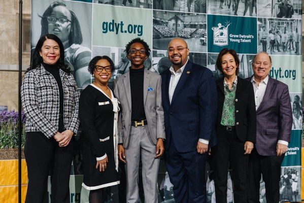 (BPRW) Detroit Youth Begin Signing Up for 8,000+ Summer Jobs as Mayor Mike Duggan Opens 2025 GDYT Application Portal | Press releases