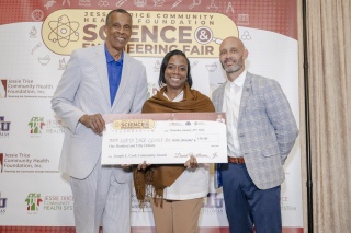 Photo Credit: Ricardo Reyes, Sonshine Communications